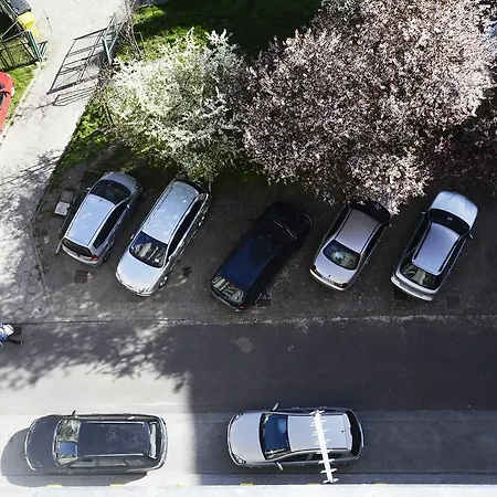 Przystanek Centrum شقة