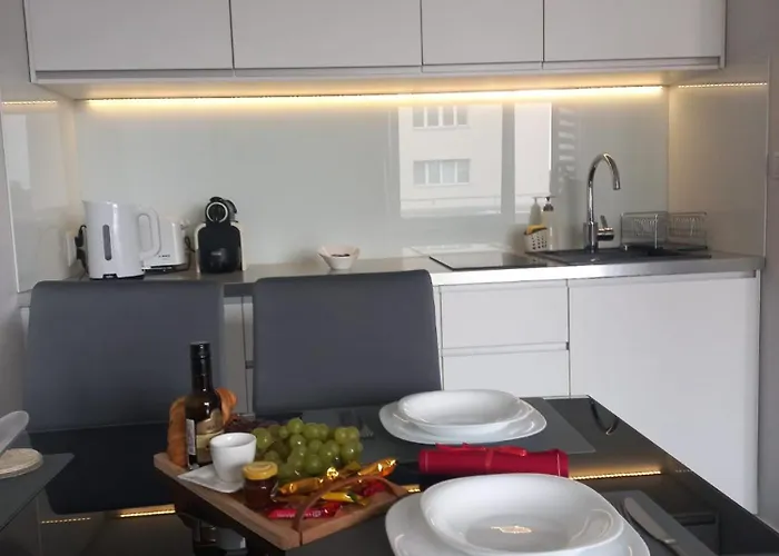 Przystanek Centrum Apartment *